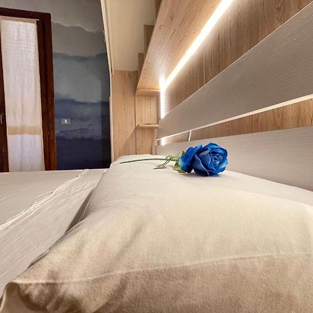 Vistamare Suite San Cataldo  Exteriör bild